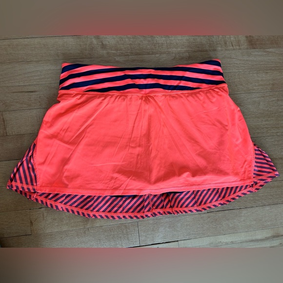 Lululemon Skort - Picture 2 of 4